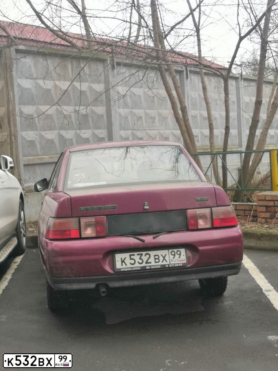 Фото автомобиля LADA 2110 LADA, 1999 — госномер Е274АА790. Цвет: ТЕМНО-БОРДОВЫЙ