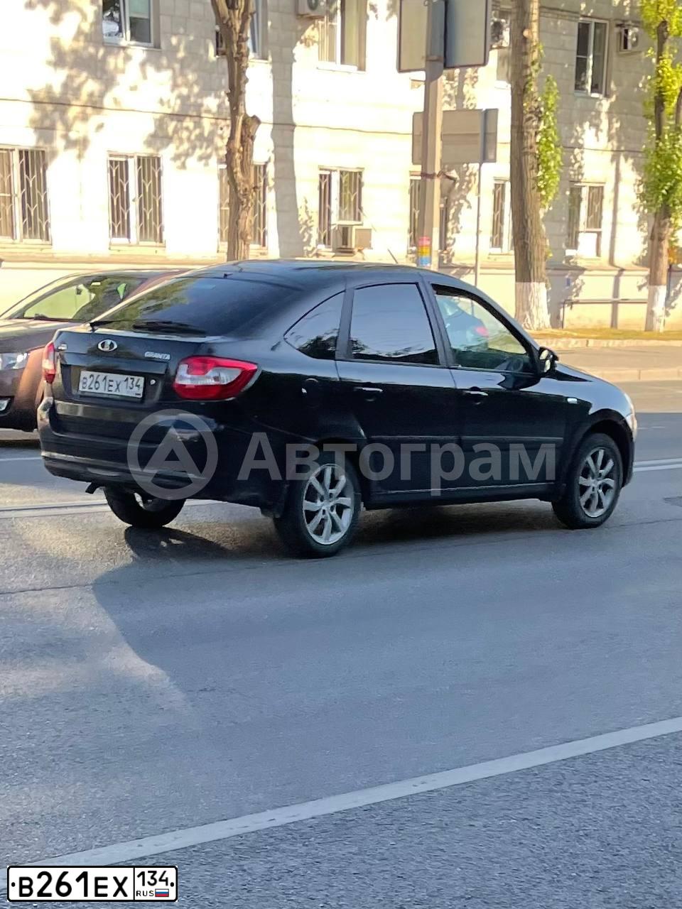 Фото автомобиля LADA 2191 GRANTA, 2015 — госномер В261ЕХ134. Цвет: ЧЕРНЫЙ