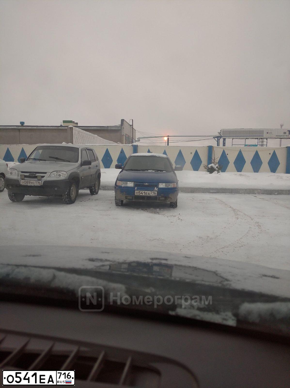 Фото автомобиля LADA 2112 LADA, 2007 — госномер О541ЕА716. Цвет: синий