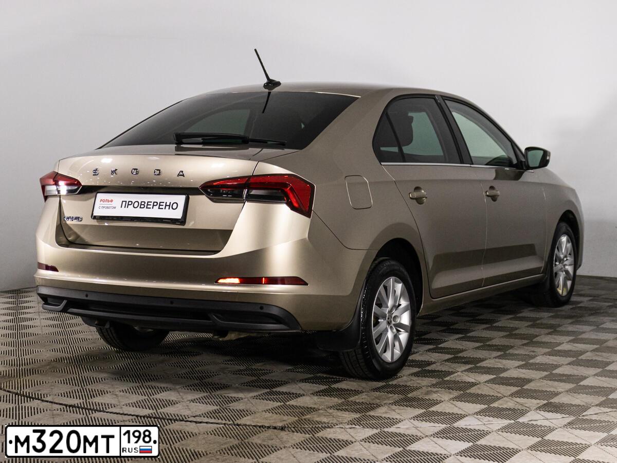 Фото автомобиля SKODA RAPID, 2022 — госномер К044ВУ156. Цвет: Коричневый
