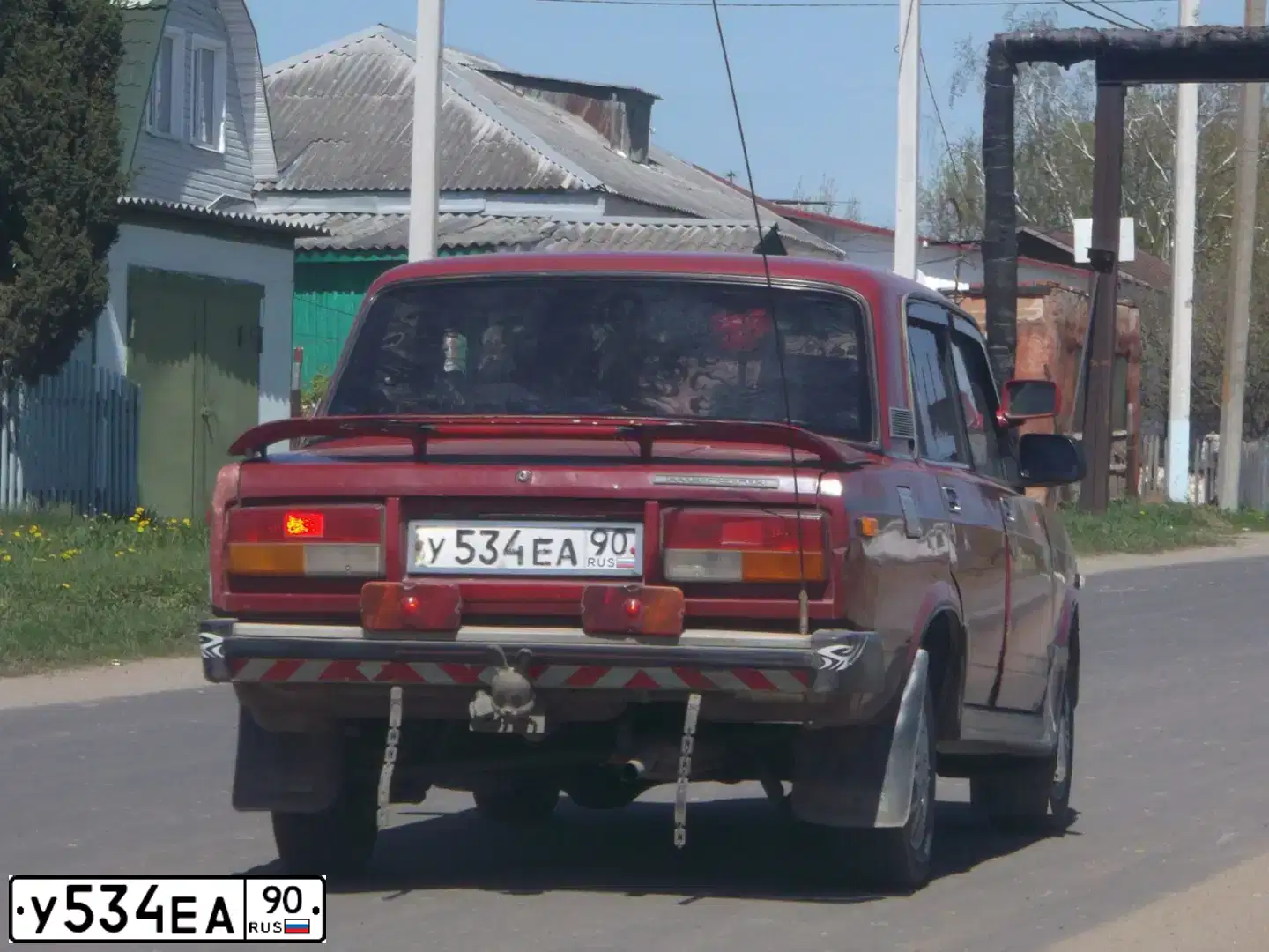 Фото автомобиля LADA 2105, 1996 — госномер Т128ЕО50. Цвет: ВИШНЕВЫЙ