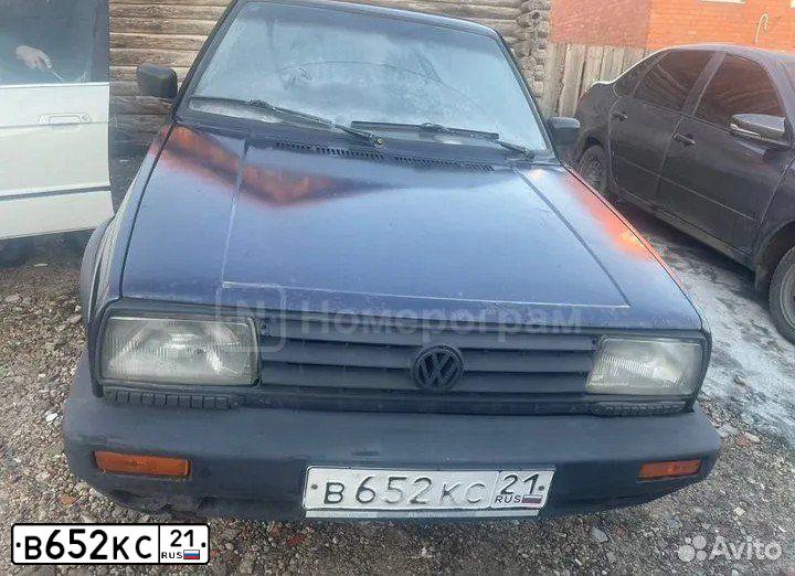 Фото автомобиля VOLKSWAGEN JETTA, 1988 — госномер В652КС21. Цвет: СИНИЙ