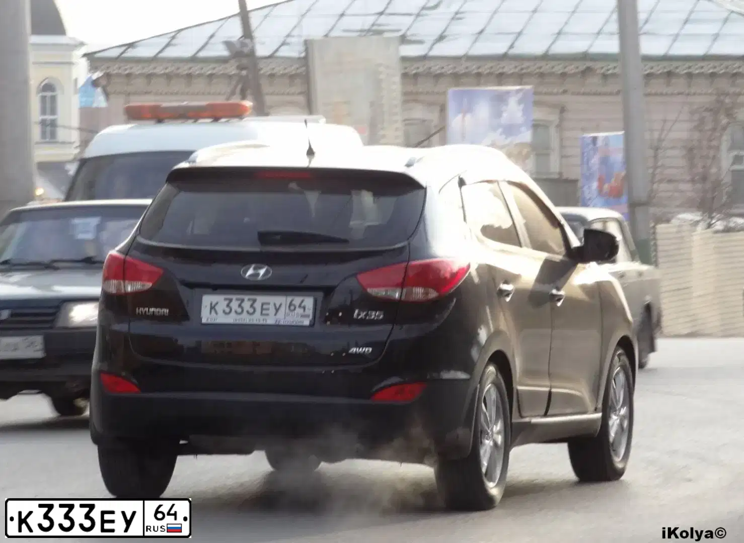 Фото автомобиля HYUNDAI IX35, 2012 — госномер А835ВН164. Цвет: ЧЕРНЫЙ
