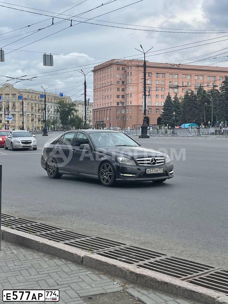 Фото автомобиля МЕРСЕДЕС-БЕНЦ C180, 2013 — госномер С008ВТ774. Цвет: ЧЕРНЫЙ