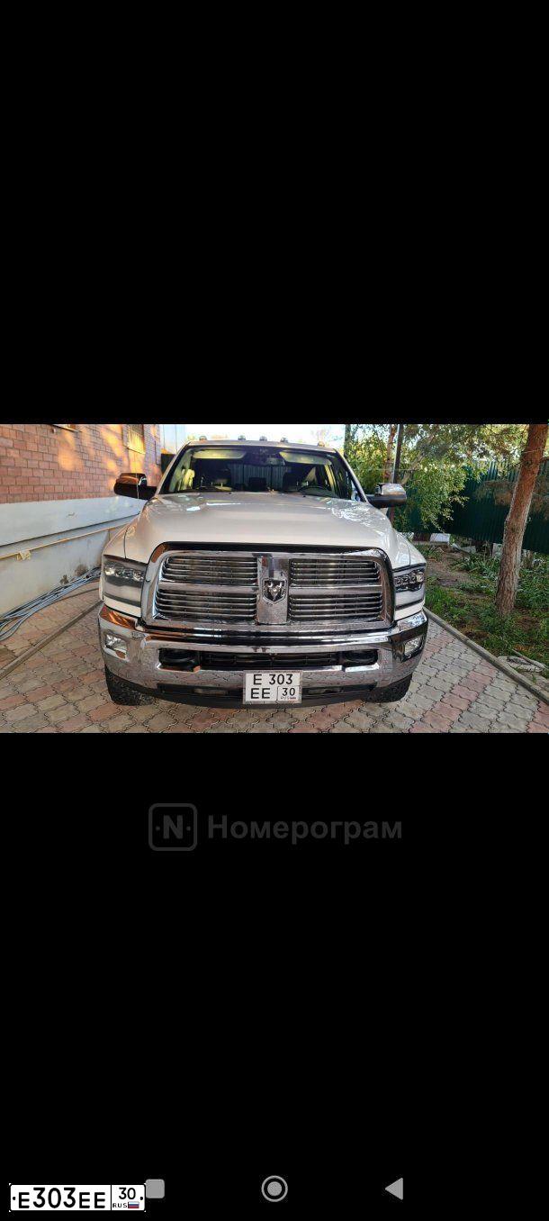 Фото автомобиля DODGE RAM, 2010 — госномер Т500СМ96. Цвет: Белый