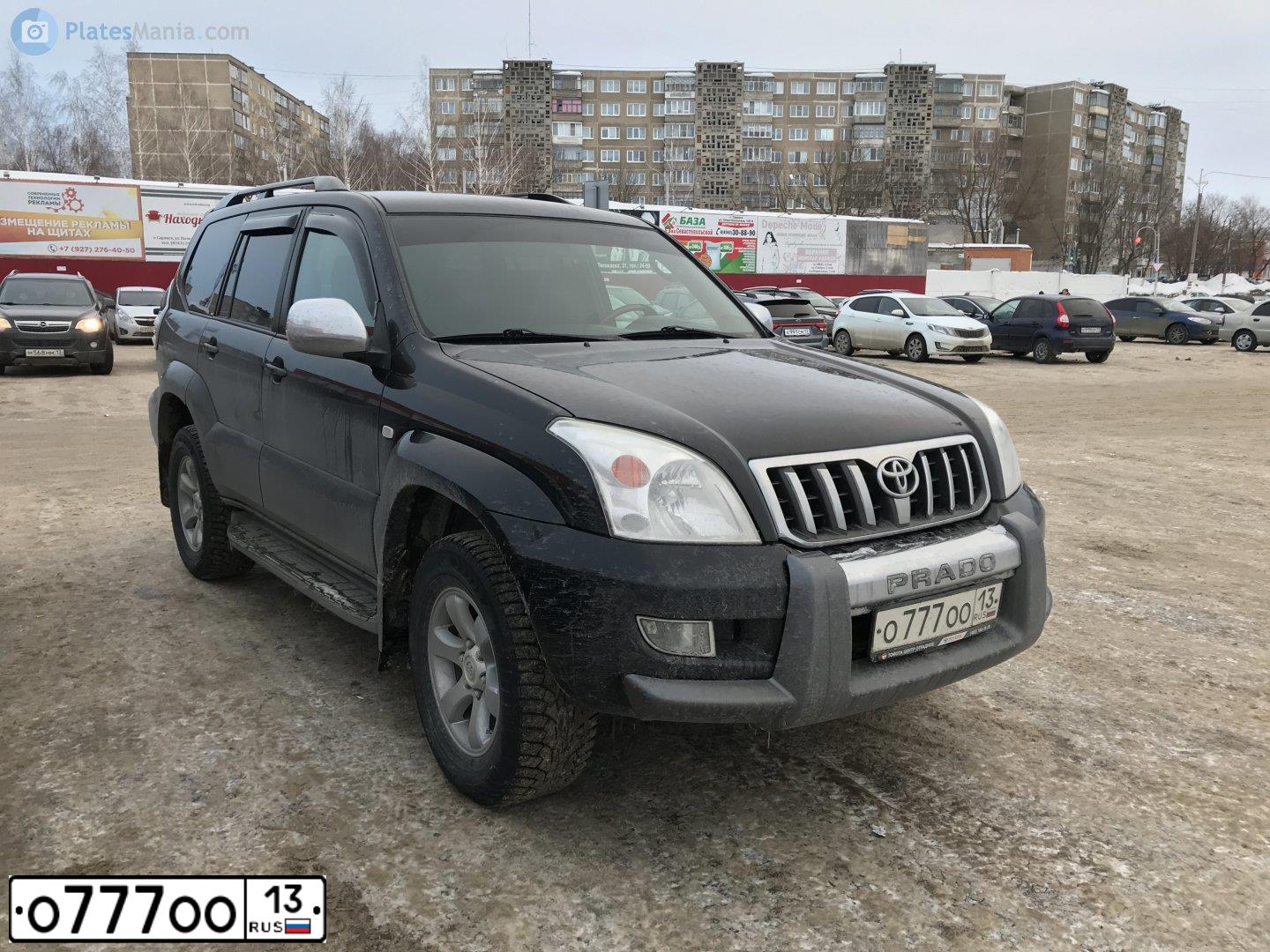Фото автомобиля TOYOTA LANDCRUISER, 2007 — госномер О777ОО13. Цвет: ЧЕРНЫЙ