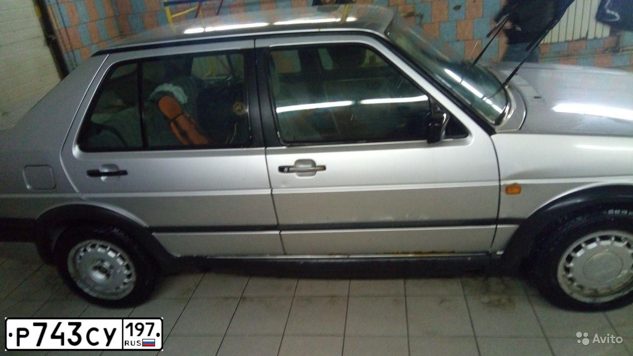 Фото автомобиля VOLKSWAGEN JETTA, 1990 — госномер В691РС33. Цвет: БЕЛЫЙ (СЕРЕБРИСТЫЙ)