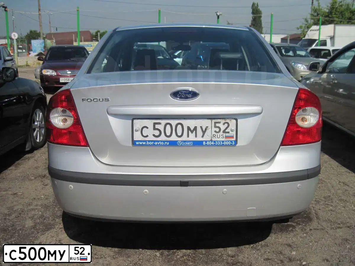 Фото автомобиля FORD FOCUS, 2006 — госномер С500МУ52. Цвет: Серебристый