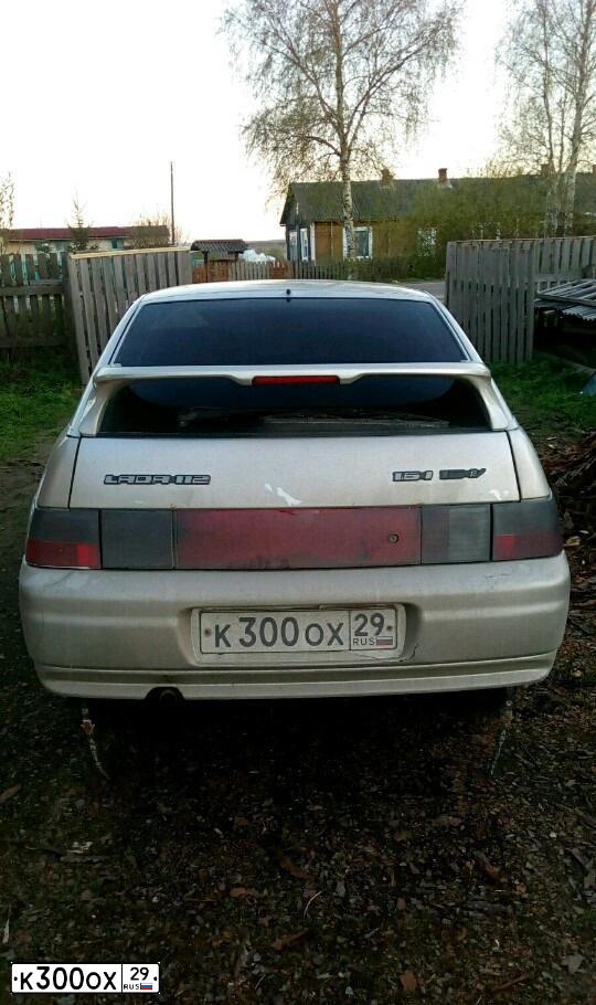 Фото автомобиля LADA 2112, 2006 — госномер М879ОО35. Цвет: СЕРЕБРИСТО-БЕЖЕВЫЙ