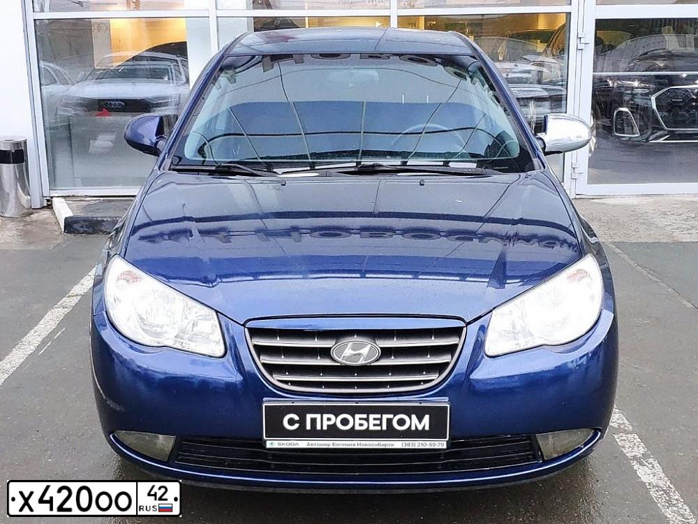 Фото автомобиля HYUNDAI ELANTRA, 2009 — госномер Х420ОО42. Цвет: синий
