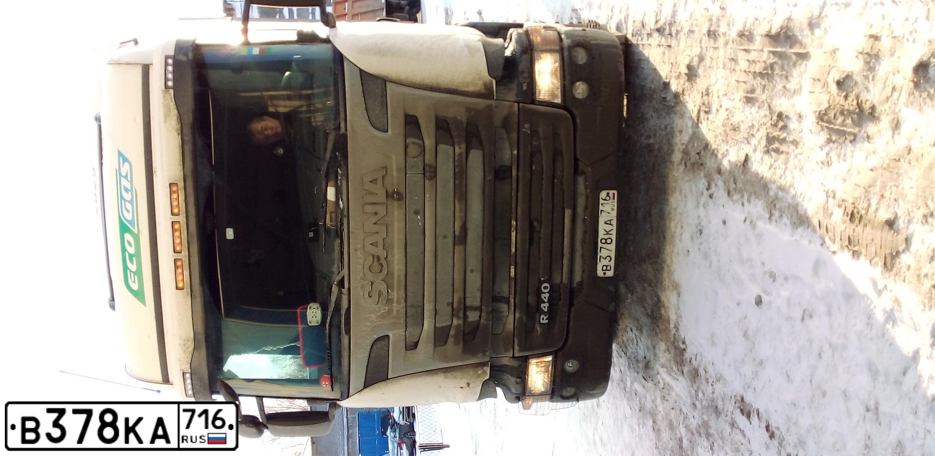 Фото автомобиля SCANIA SERIE R /4X2/, 2018 — госномер С776СХ43. Цвет: Белый