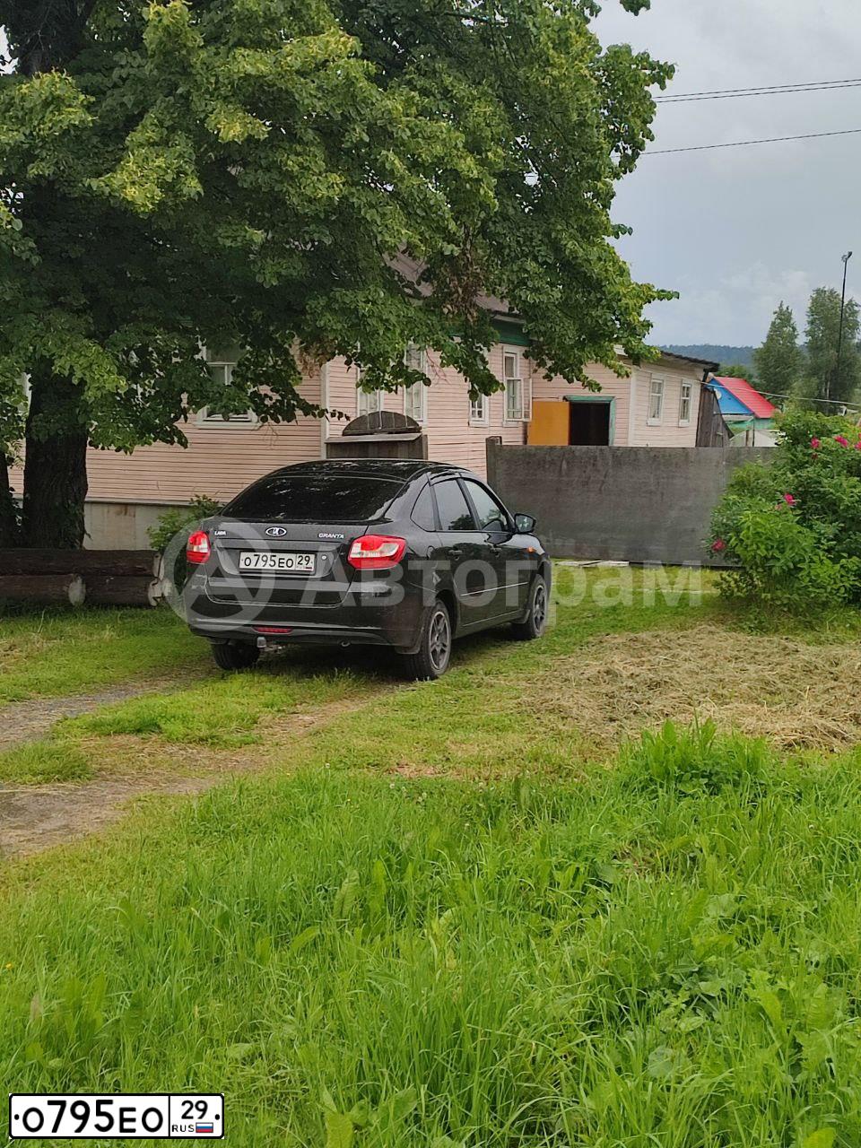 Фото автомобиля LADA 2191 GRANTA, 2016 — госномер О795ЕО29. Цвет: ЧЕРНЫЙ