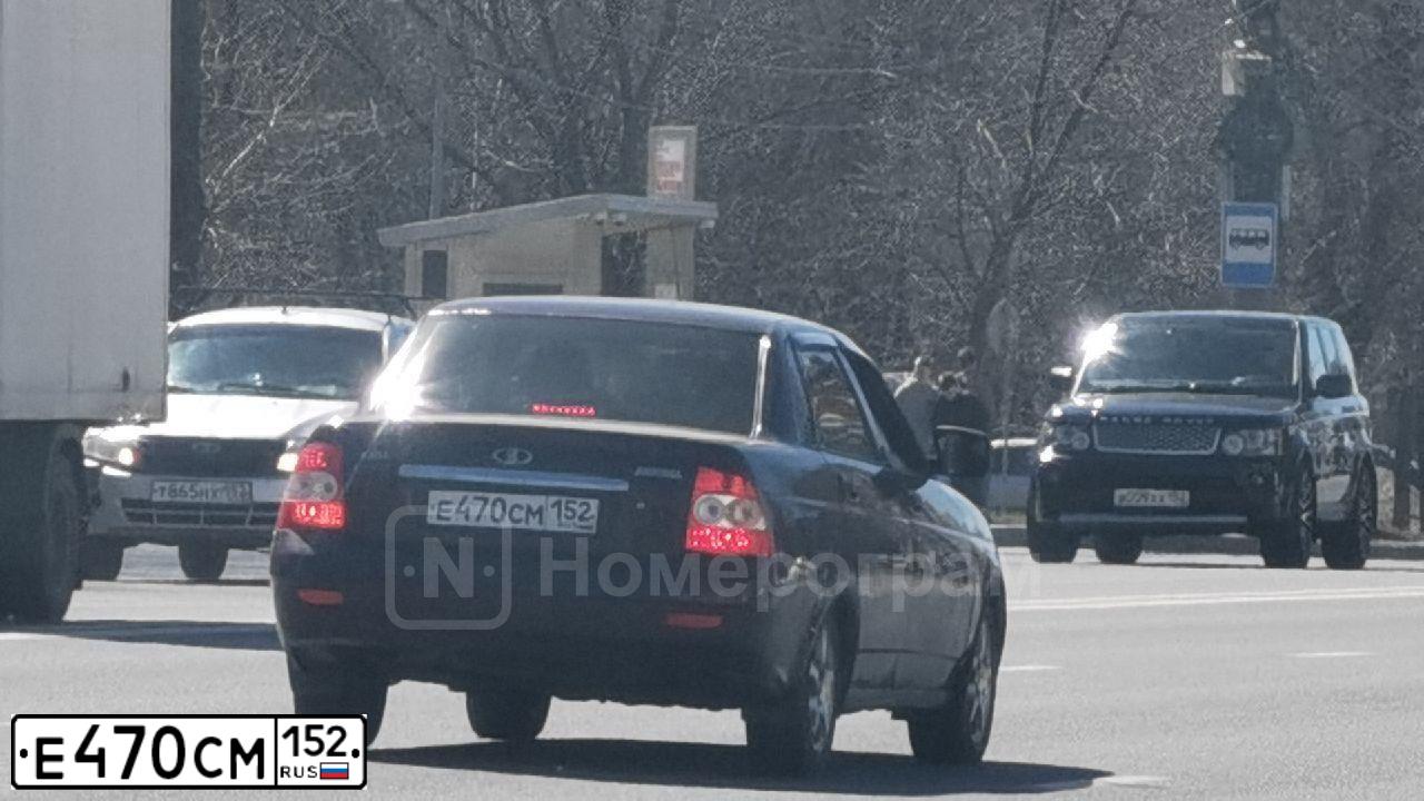Фото автомобиля LADA 2170 PRIORA, 2012 — госномер Е470СМ152. Цвет: ТЕМНО - ВИШНЕВЫЙ