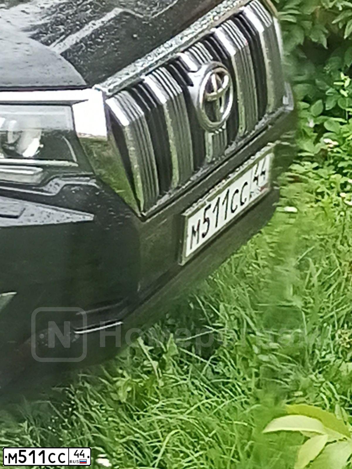 Фото автомобиля LADA 2112, 2003 — госномер Н511СС44