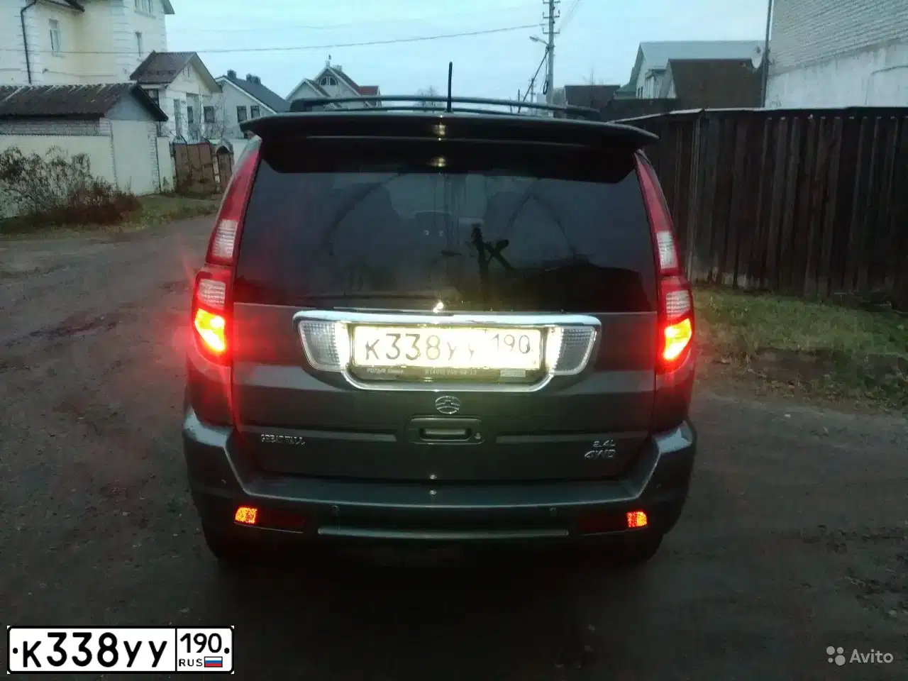 Фото автомобиля GREAT WALL HOVER, 2008 — госномер К338УУ190. Цвет: СЕРЫЙ