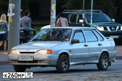 Фото автомобиля LADA 2115 SAMARA, 2007 — госномер К260МР39. Цвет: СВЕТЛО-СЕРЕБРИСТЫЙ МЕТАЛЛ