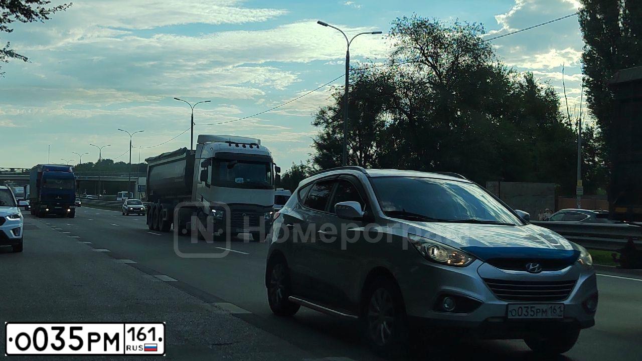 Фото автомобиля HYUNDAI IX35, 2012 — госномер С102ВХ180