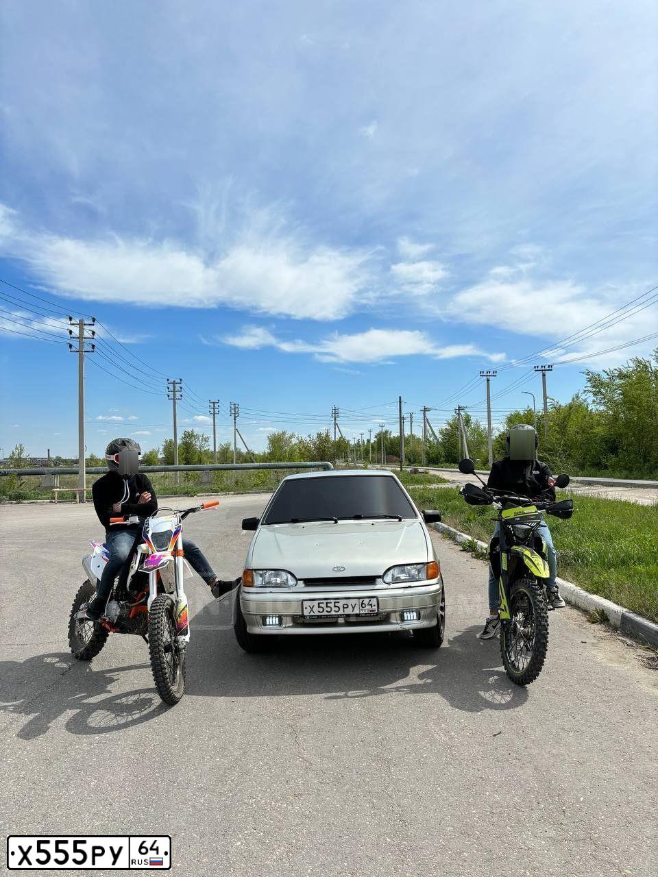 Фото автомобиля GAZ 3302 GAZEL, 2010 — госномер Х555РУ64. Цвет: Серебристый