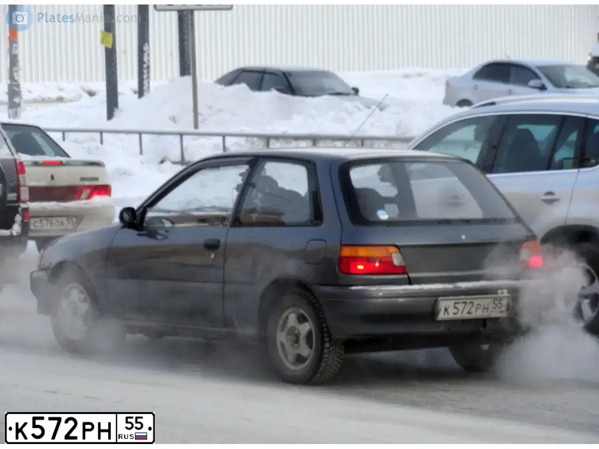 Фото автомобиля TOYOTA STARLET, 1991 — госномер У916КС55
