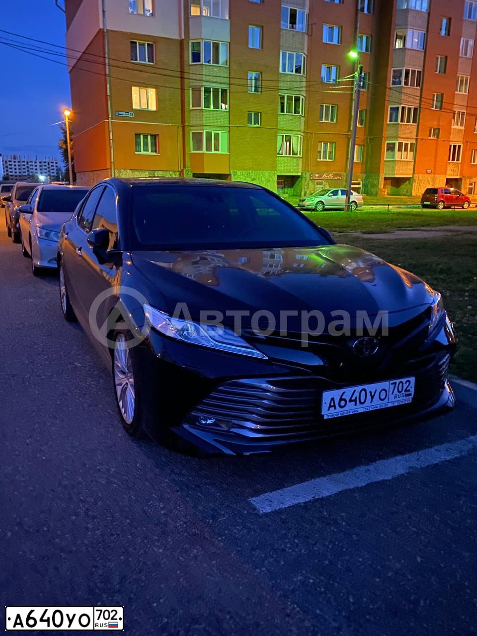 Фото автомобиля TOYOTA CAMRY, 2020 — госномер О545КМ774