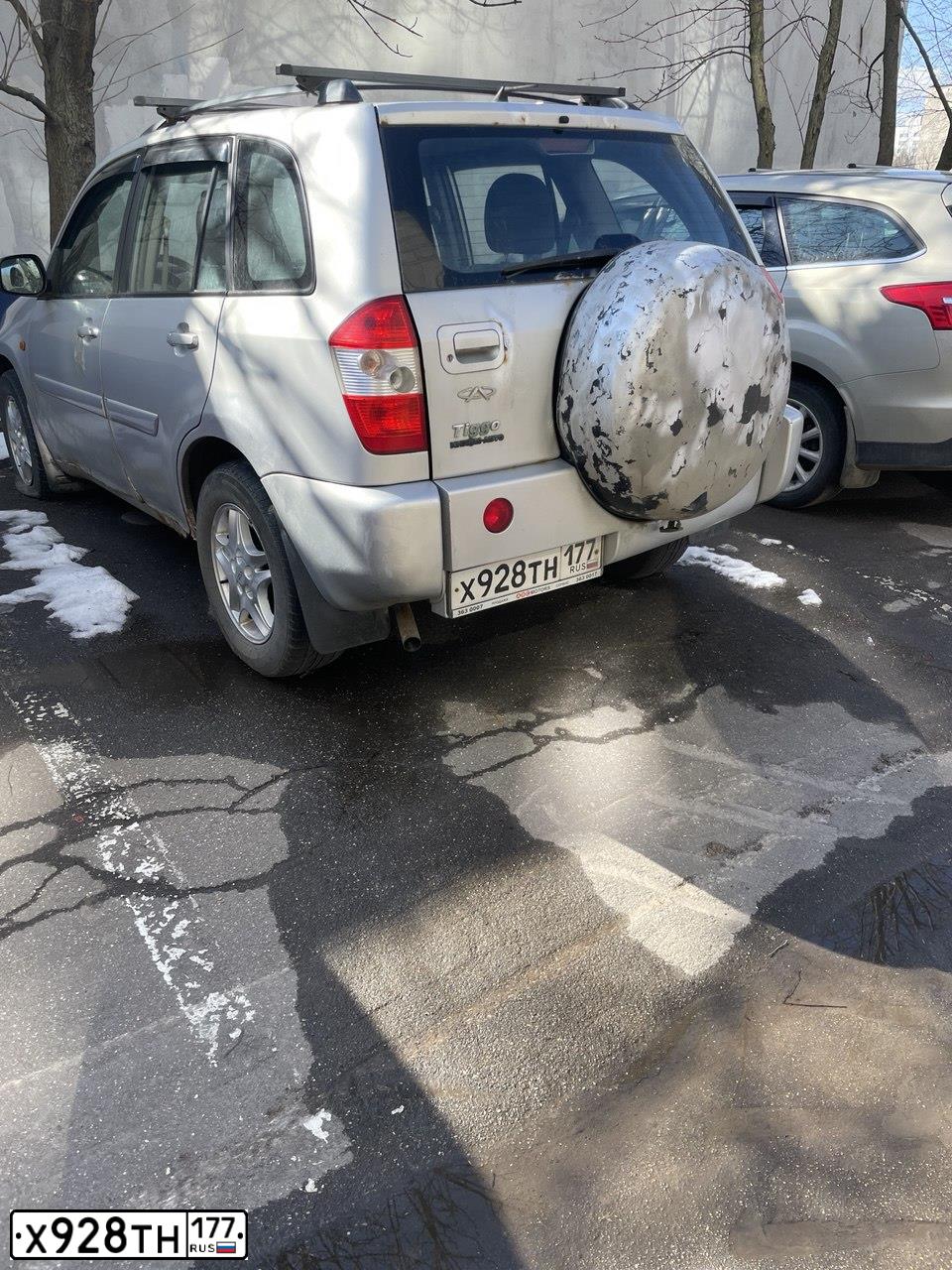 Фото автомобиля CHERY TIGGO, 2007 — госномер Х928ТН177. Цвет: СЕРЕБРИСТЫЙ