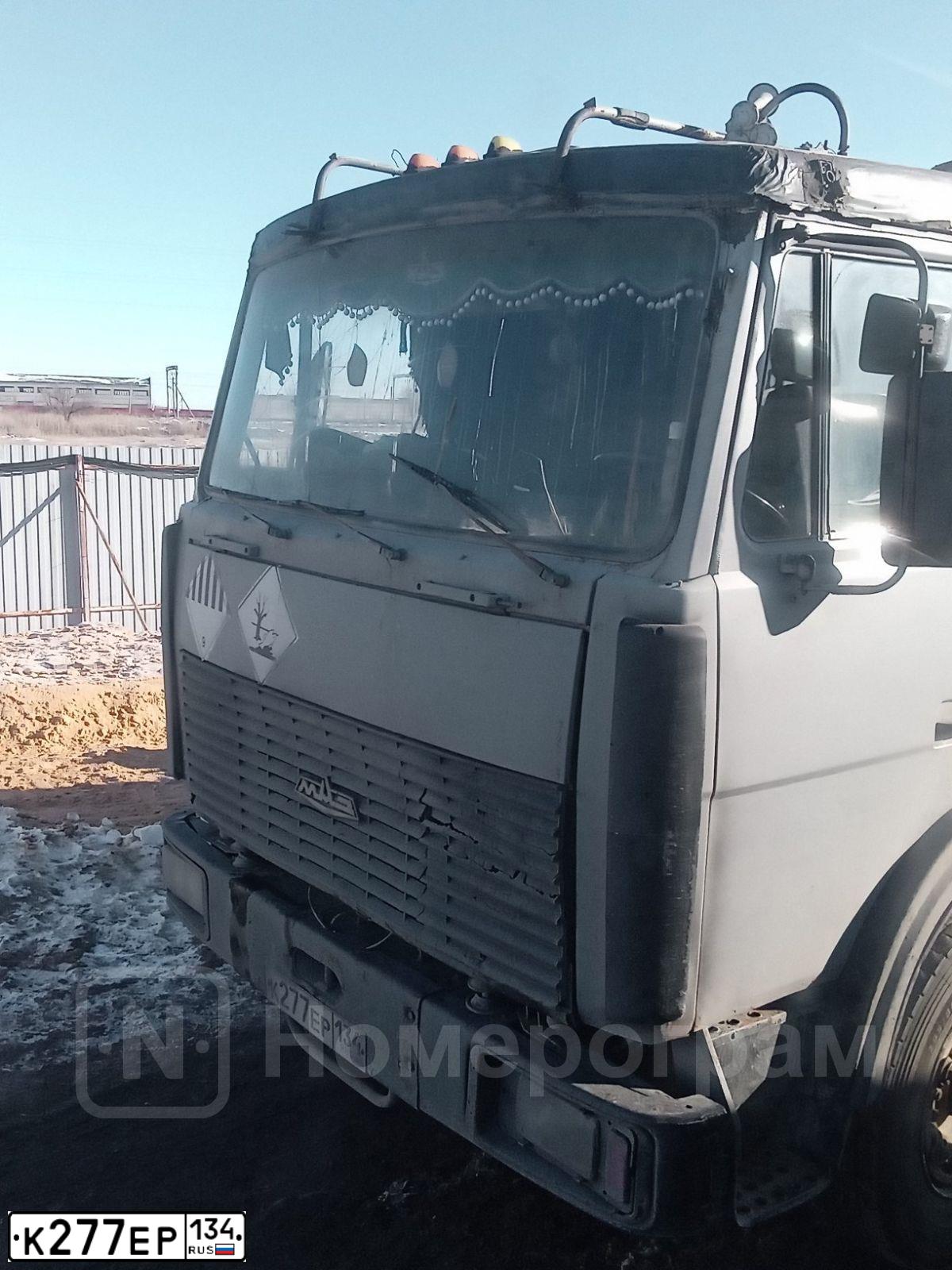 Фото автомобиля MAZ 5432 /4X2/, 2002 — госномер К277ЕР134. Цвет: Белый