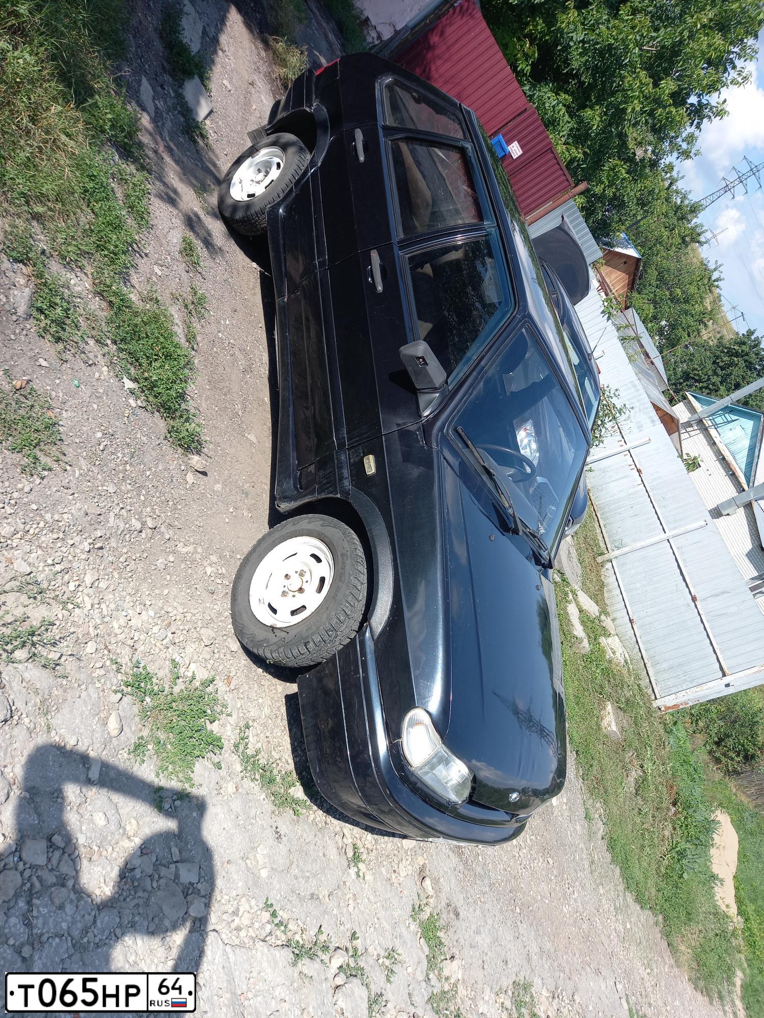 Фото автомобиля LADA 2114 SAMARA, 2006 — госномер Т666МВ64. Цвет: ГРАФИТОВЫЙ МЕТАЛЛИК