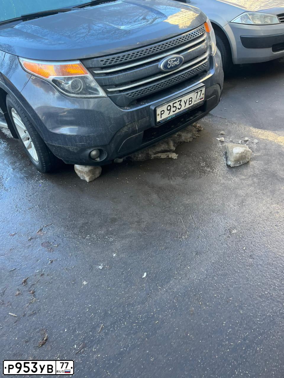 Фото автомобиля NISSAN PRIMERA, 1998 — госномер Р953УВ77. Цвет: БЕЛЫЙ