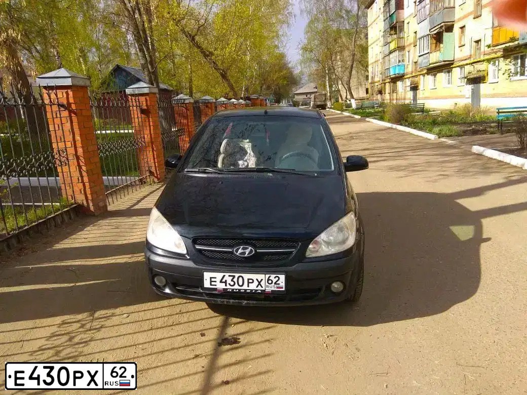 Фото автомобиля HYUNDAI GETZ, 2008 — госномер Р347ХС58. Цвет: ЧЕРНЫЙ