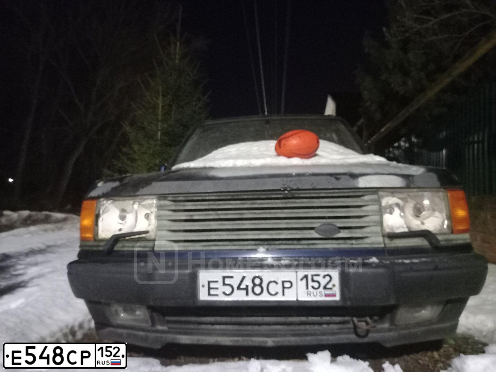 Фото автомобиля LANDROVER RANGE ROVER, 1997 — госномер Х319МК52. Цвет: ТЕМНО-СИНИЙ