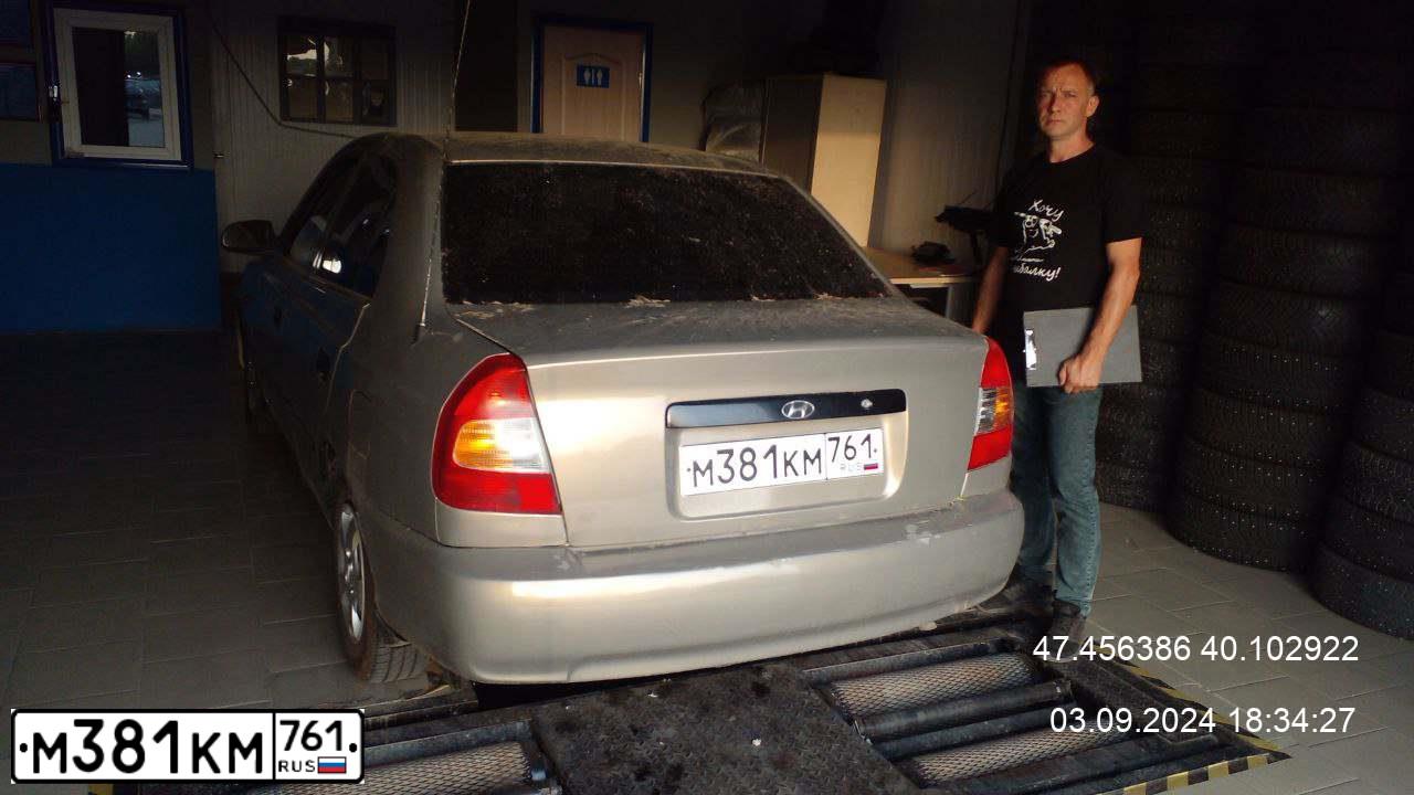 Фото автомобиля TAGAZ ACCENT, 2008 — госномер У008АМ61. Цвет: СВЕТЛО-БЕЖЕВЫЙ