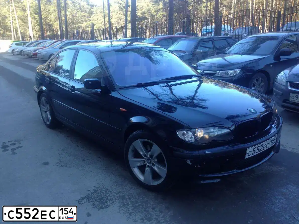 Фото автомобиля BMW SERIE 3, 2003 — госномер В013АО122. Цвет: ЧЕРНЫЙ