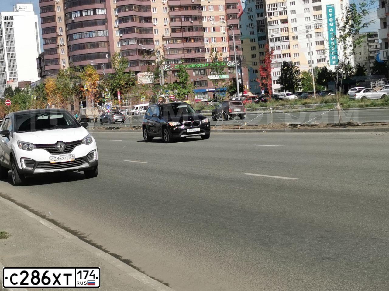 Фото автомобиля FUSO CANTER, 2014 — госномер Т901ЕР178. Цвет: Белый