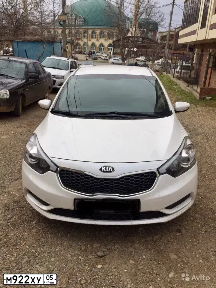 Фото автомобиля LADA 2170 PRIORA, 2012 — госномер В440ТР37. Цвет: Сине-Черный