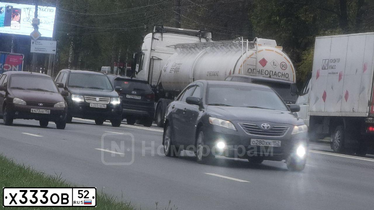 Фото автомобиля TOYOTA LANDCRUISER 200, 2009 — госномер М390ЕТ13. Цвет: Белый