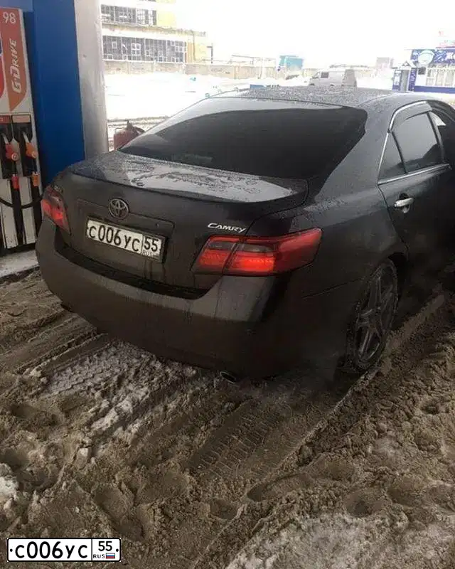 Фото автомобиля TOYOTA COROLLA, 2013 — госномер С006УС55. Цвет: Белый