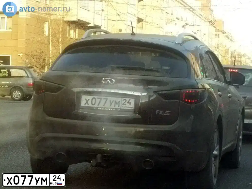 Фото автомобиля INFINITI QX70 /FX/, 2008 — госномер Т111ТХ150. Цвет: КОРИЧНЕВЫЙ