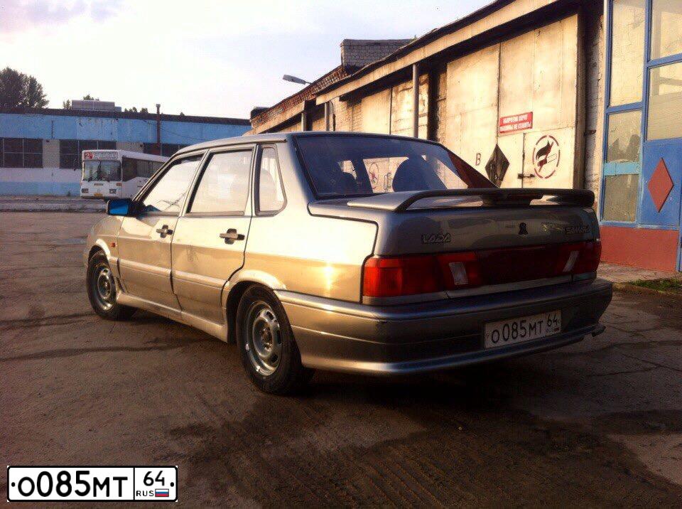 Фото автомобиля LADA 2115 SAMARA, 2007 — госномер В415УК164. Цвет: СРЕДНИЙ СЕРО-ЗЕЛЕНЫЙ МЕТАЛЛ