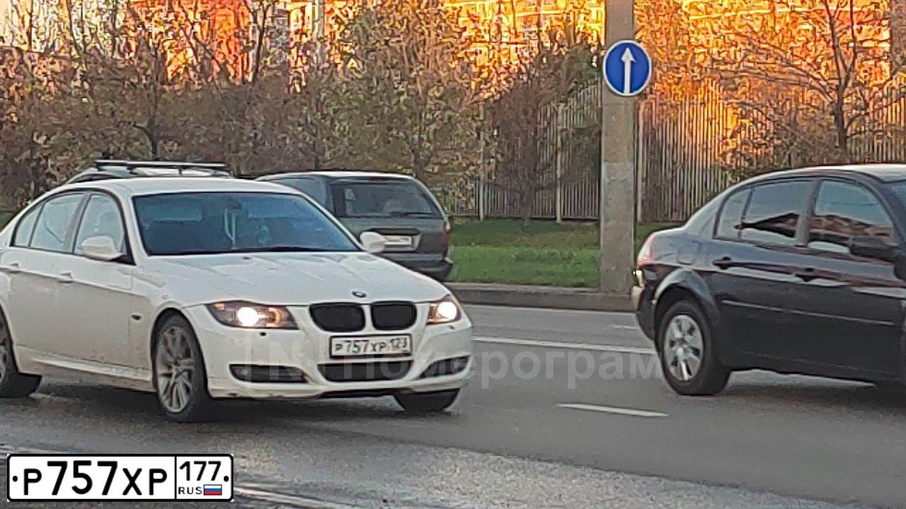 Фото автомобиля LANDROVER RANGE ROVER SPORT, 2007 — госномер С373ТУ199. Цвет: ЧЕРНЫЙ
