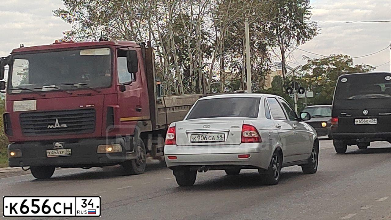 Фото автомобиля LADA 2114 SAMARA, 2005 — госномер К007ХА82. Цвет: СРЕДНИЙ СЕРО-ЗЕЛЕН МЕТ