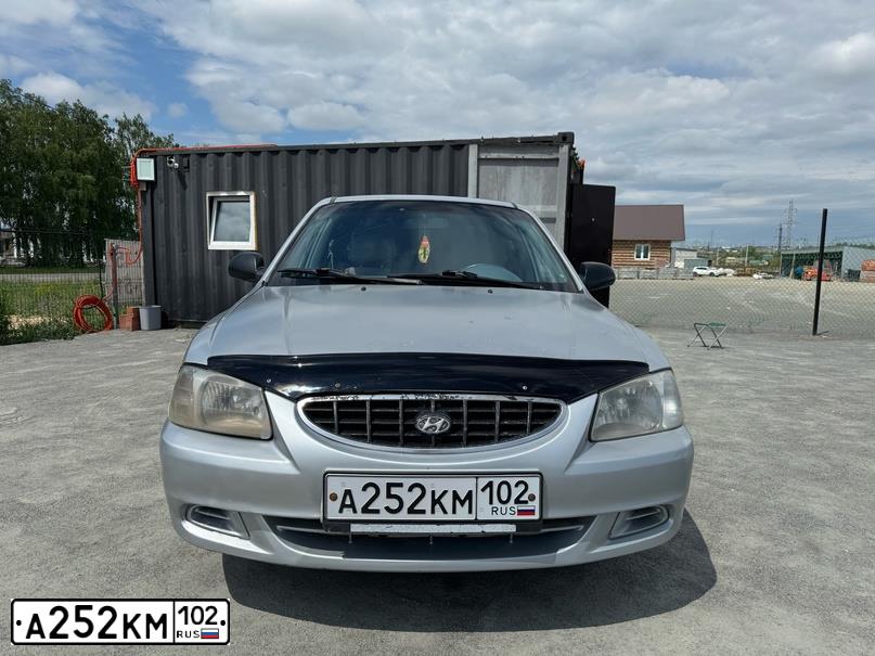 Фото автомобиля TAGAZ ACCENT, 2006 — госномер Т914ЕА774. Цвет: Серебристый