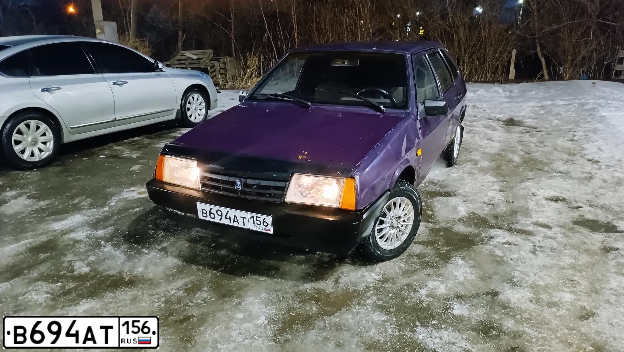 Фото автомобиля LADA 2109 SAMARA, 2001 — госномер В694АТ156. Цвет: СЕРЕБРИСТО-ТЕМНО ФИОЛЕТОВЫЙ