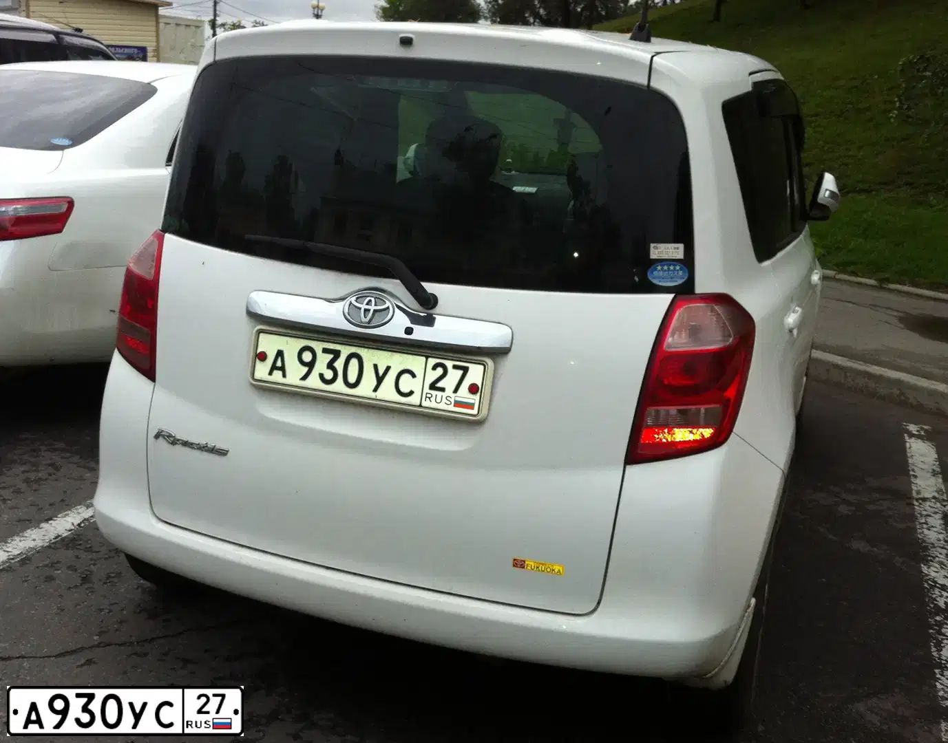 Фото автомобиля TOYOTA RACTIS, 2005 — госномер А930УС27