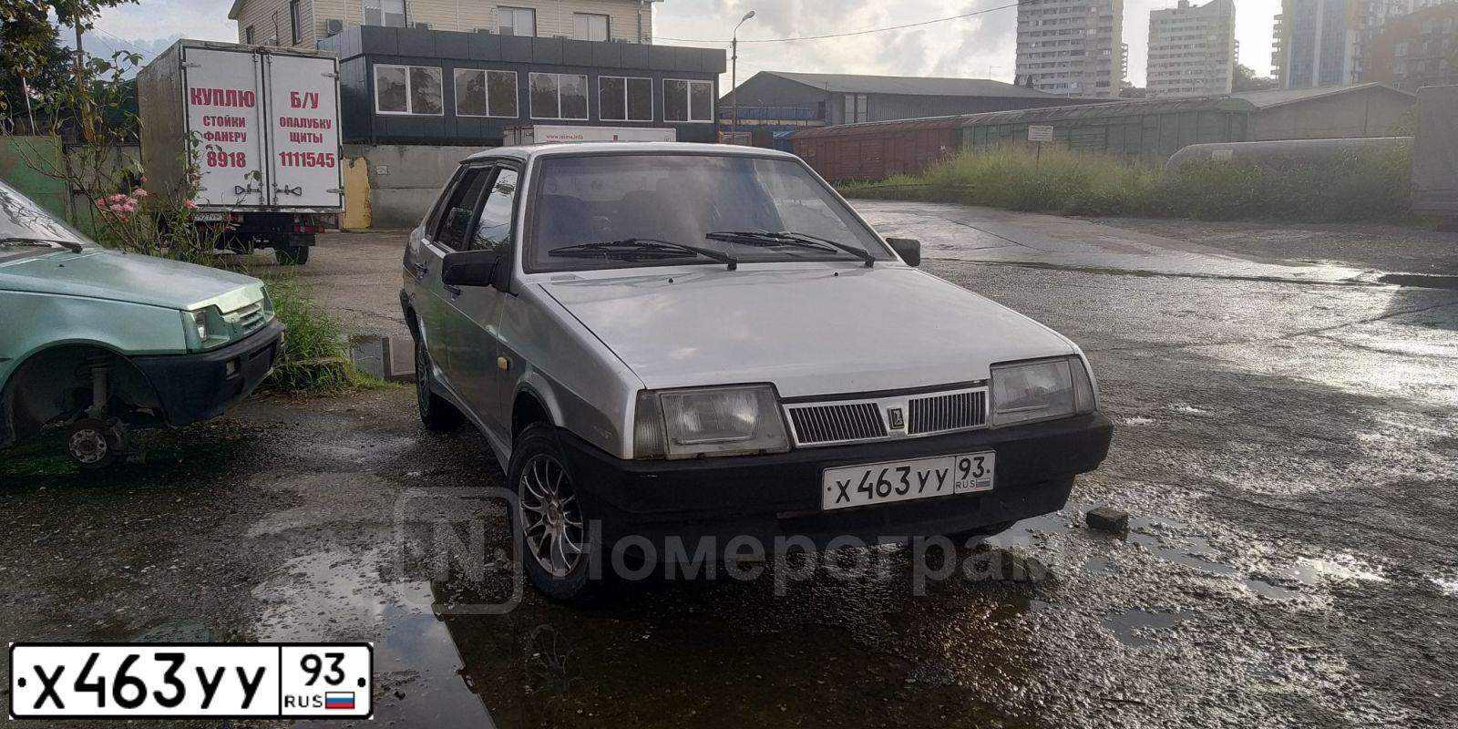Фото автомобиля LADA 2109 SAMARA, 2001 — госномер М882АА250. Цвет: СВЕТЛО-СЕРЕБРИСТЫЙ МЕТАЛЛ
