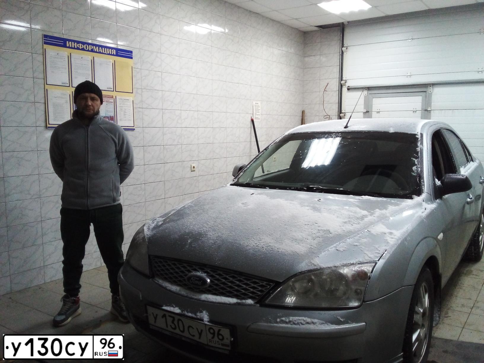 Фото автомобиля TOYOTA LANDCRUISER 200, 2008 — госномер С629МО199. Цвет: ЧЕРНЫЙ