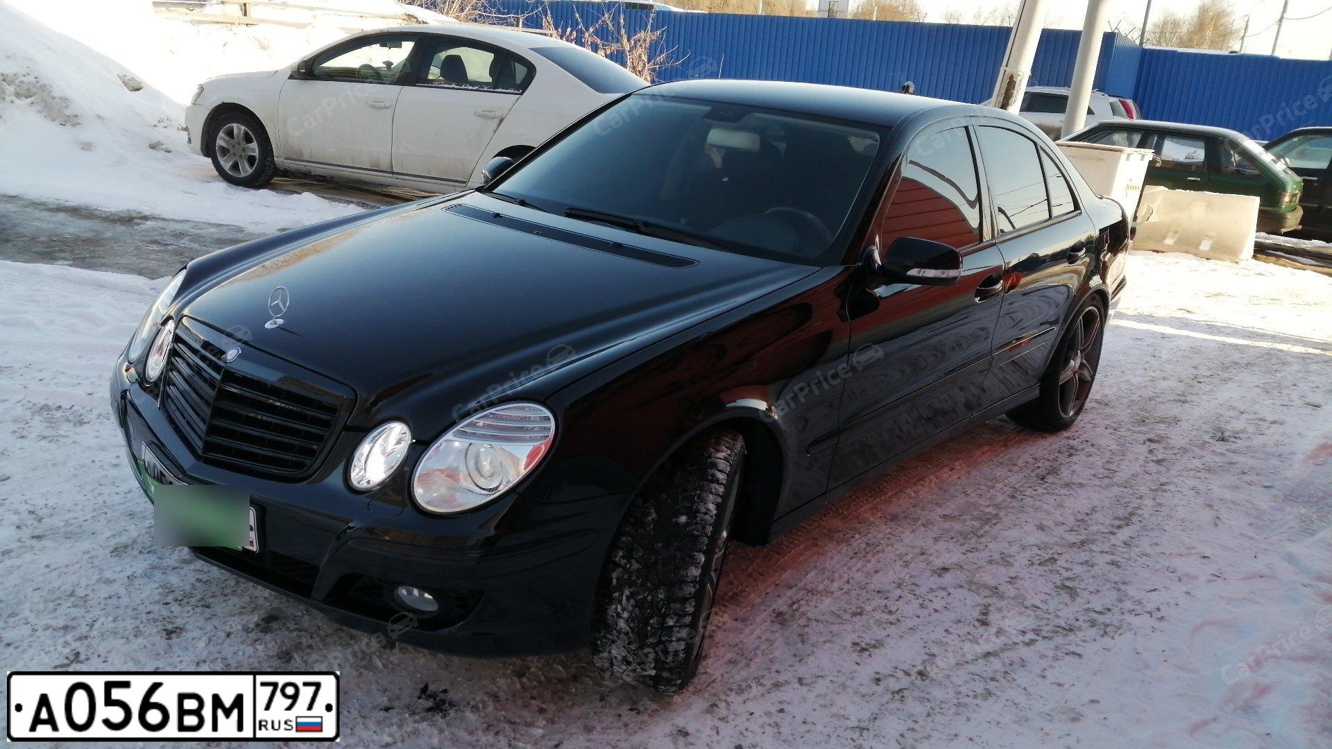 Фото автомобиля MERCEDES E-KLASSE, 2007 — госномер О636КМ71. Цвет: ЧЕРНЫЙ