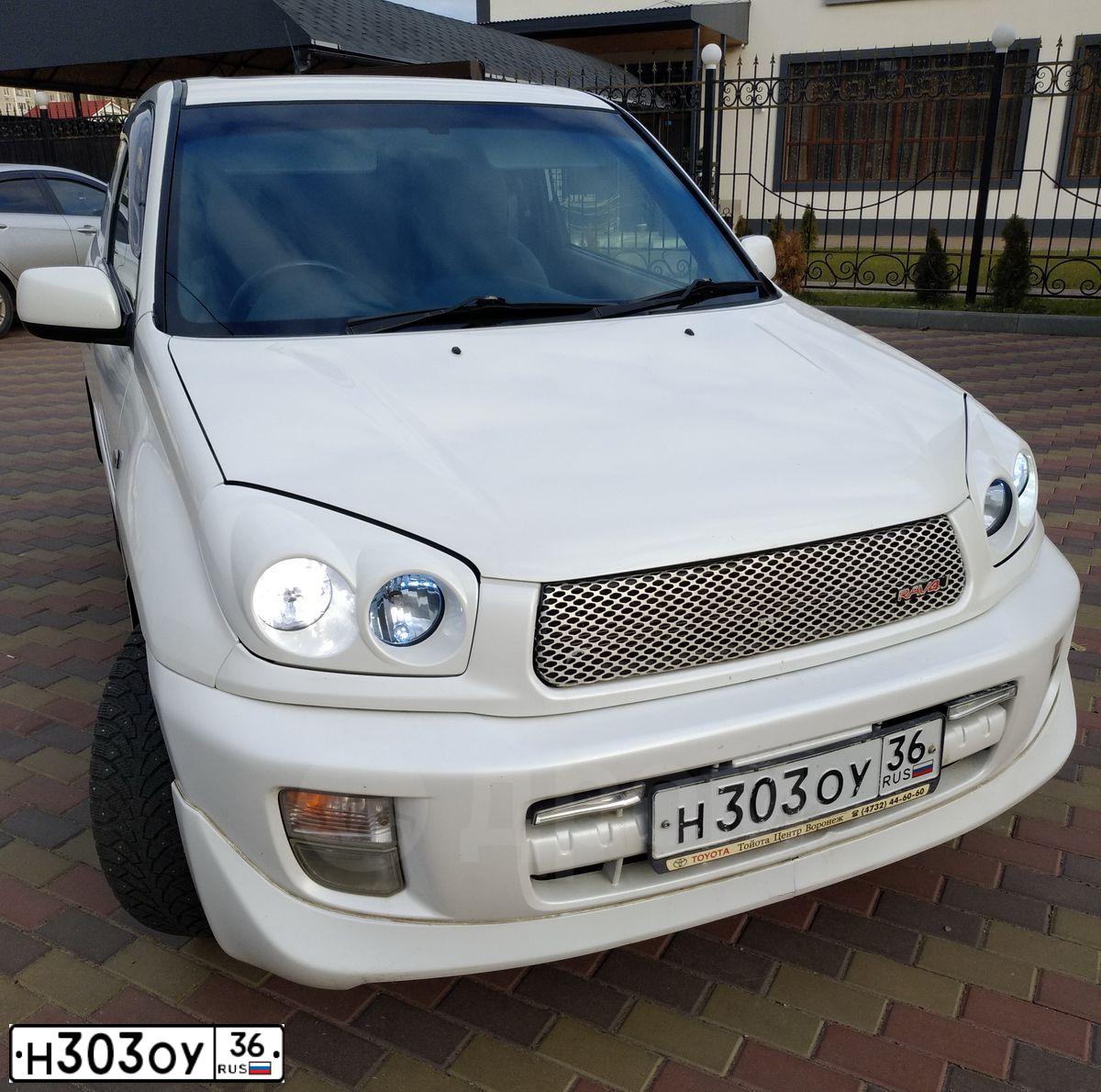 Фото автомобиля ТОЙОТА RАV 4 ТОЙОТА RАV 4, 2000 — госномер Н303ОУ36. Цвет: Белый
