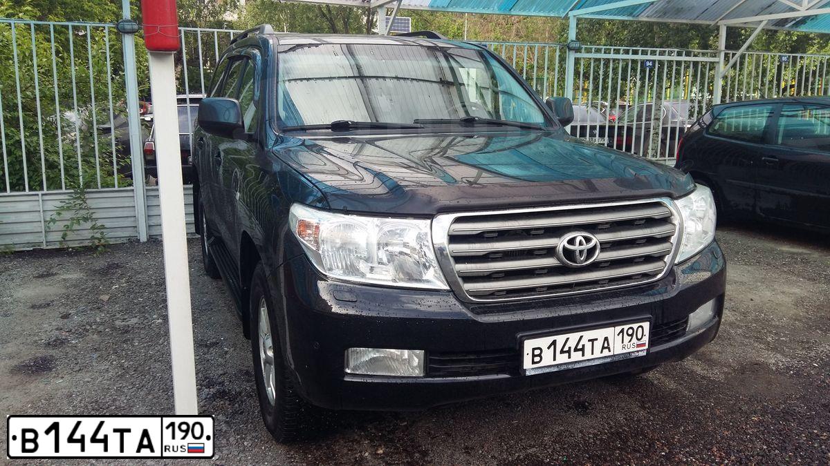 Фото автомобиля TOYOTA LANDCRUISER 200, 2008 — госномер В445МР14. Цвет: ЧЕРНЫЙ