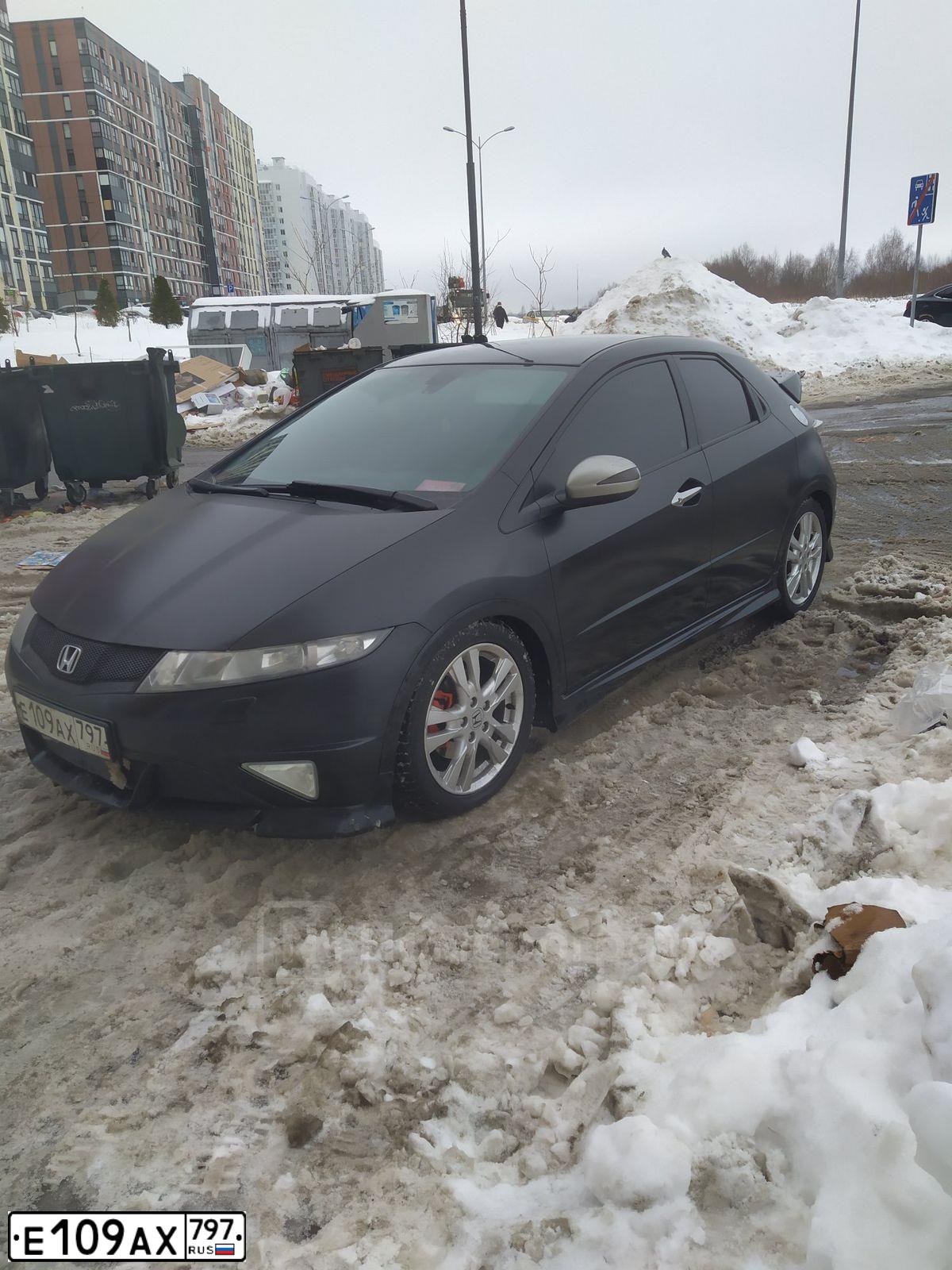 Фото автомобиля HONDA ХОНДА CIVIC, 2011 — госномер Е109АХ797. Цвет: ЧЕРНЫЙ
