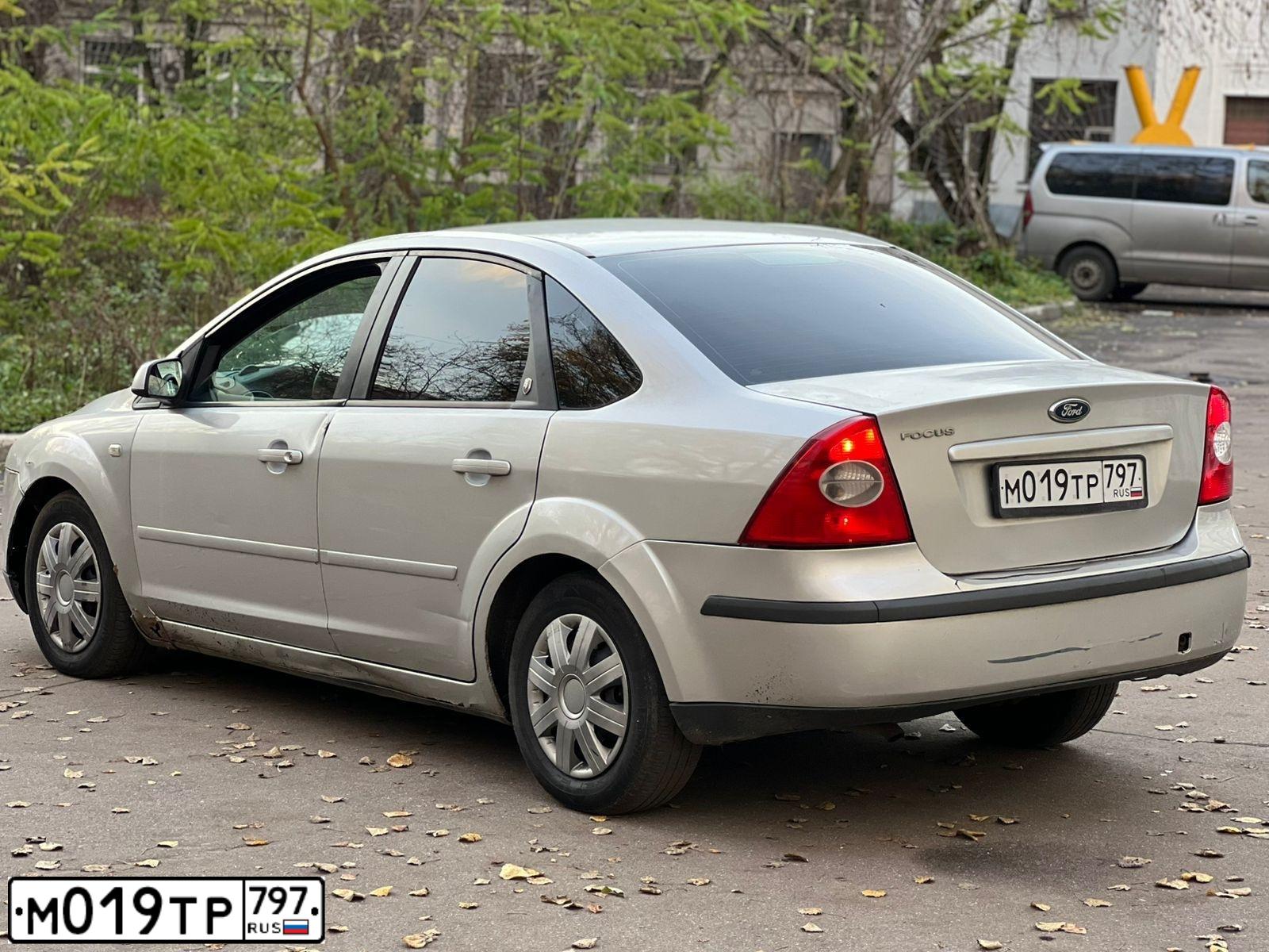 Фото автомобиля FORD FOCUS, 2006 — госномер М019ТР797. Цвет: СЕРЫЙ